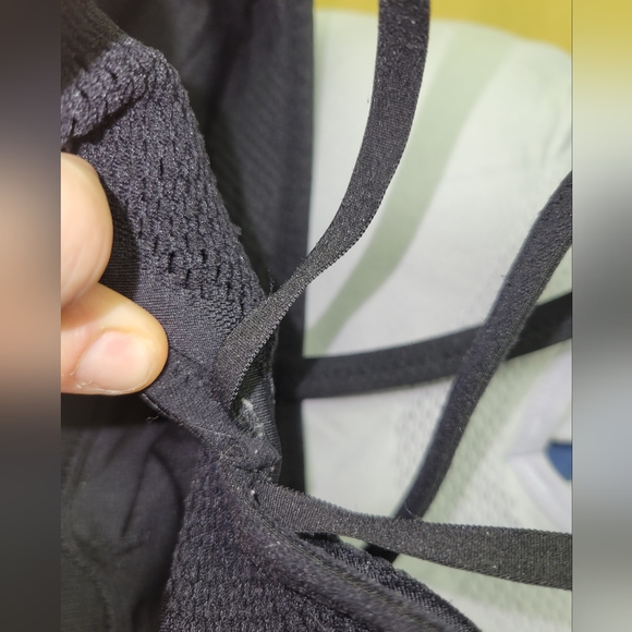 4 Nike Sports bras Med - Picture 12 of 16